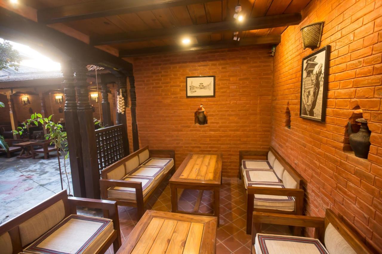 Hotel Baha Restaurant And Cafe Bhatgoan Exteriér fotografie